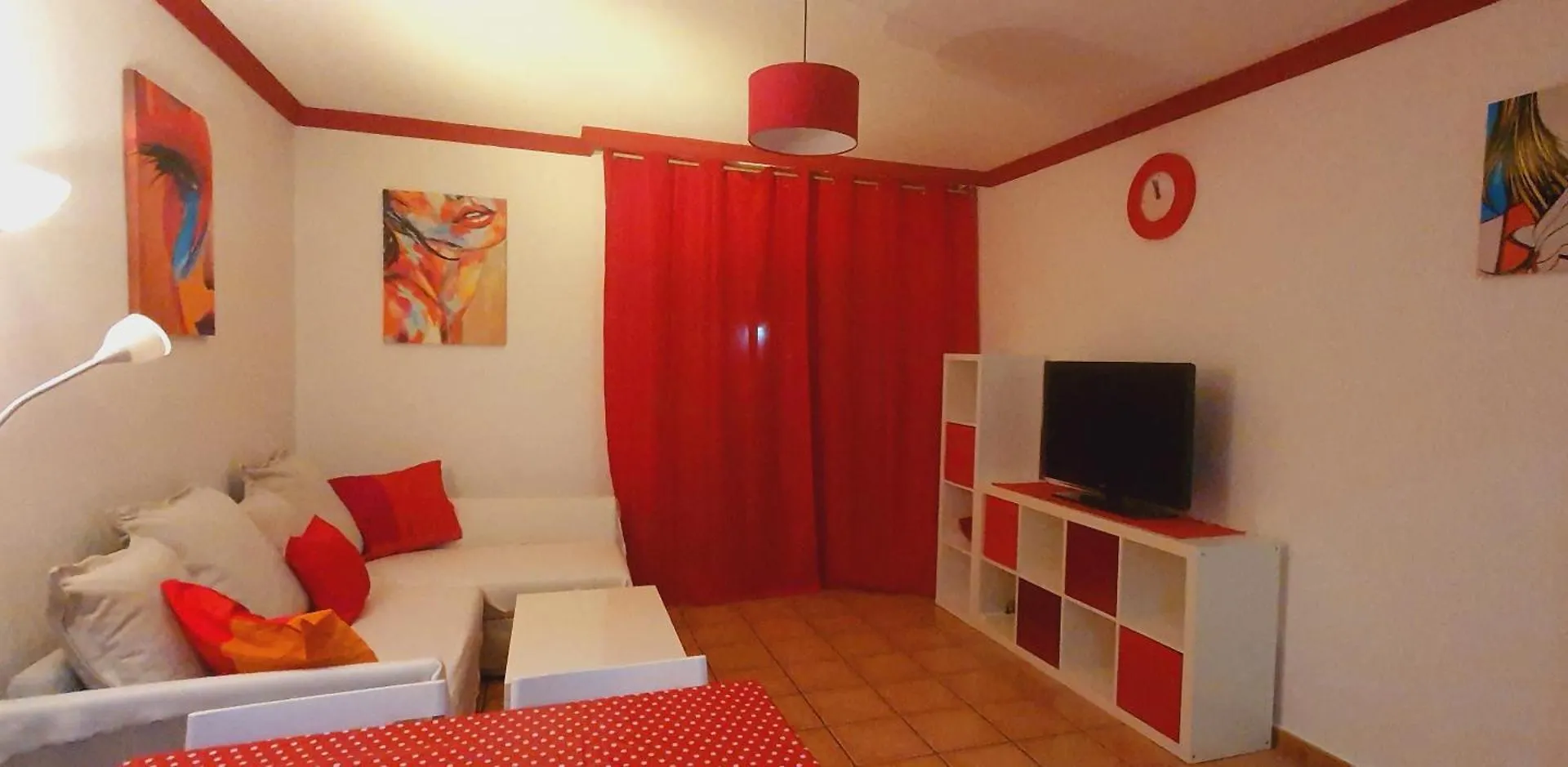 Playa Park Apartments location
