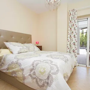  Apartment Almudena Suites